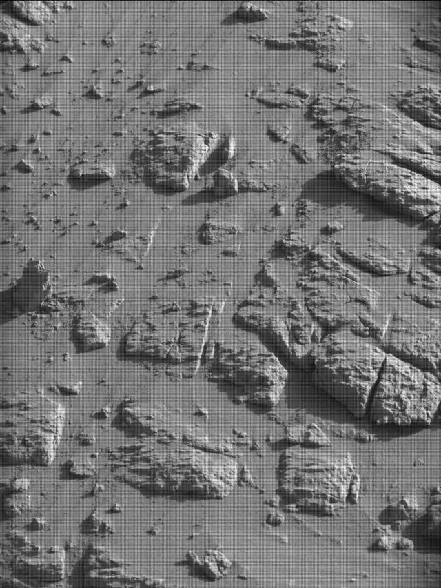 Sol 4639: Mast Camera (Mastcam)