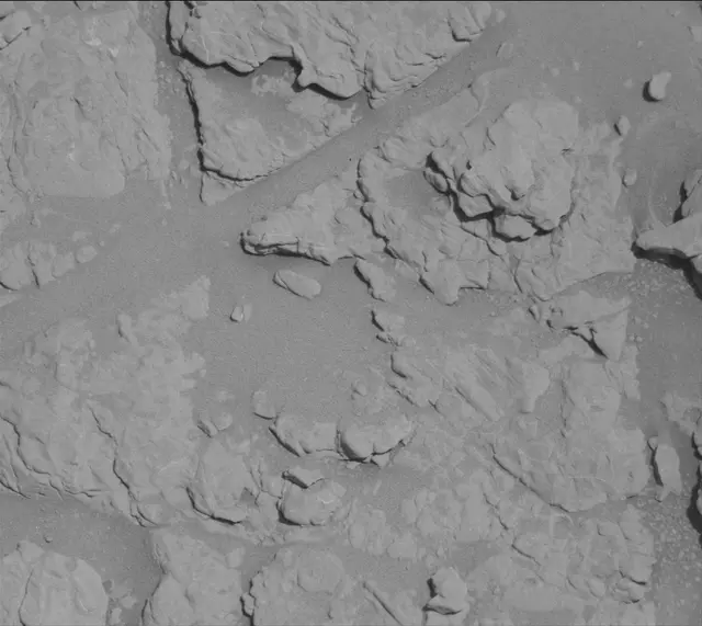 Sol 4639: Mast Camera (Mastcam)