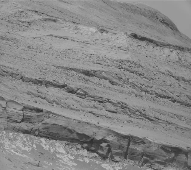 Sol 4639: Mast Camera (Mastcam)