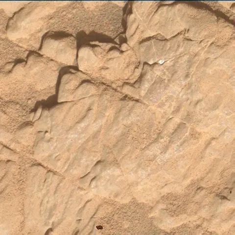 Sol 4641: Mars Hand Lens Imager (MAHLI)