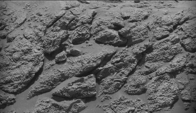 Sol 4643: Mast Camera (Mastcam)