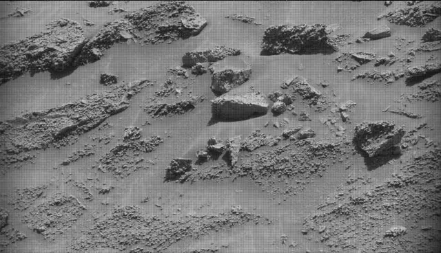 Sol 4643: Mast Camera (Mastcam)