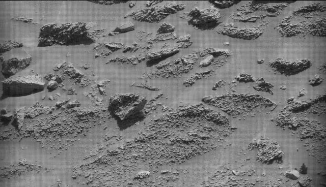 Sol 4643: Mast Camera (Mastcam)