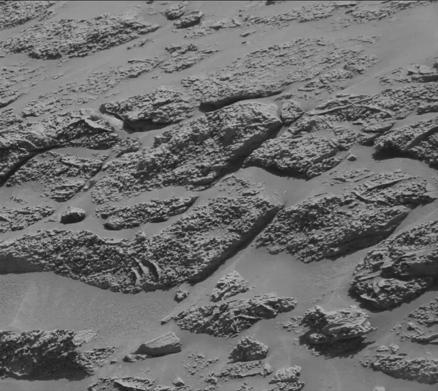 Sol 4643: Mast Camera (Mastcam)
