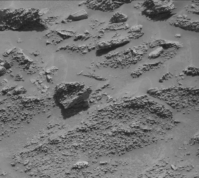 Sol 4643: Mast Camera (Mastcam)