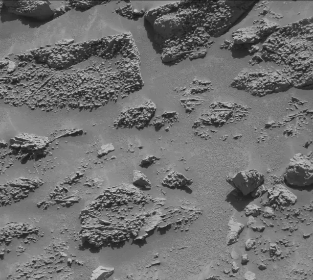 Sol 4643: Mast Camera (Mastcam)