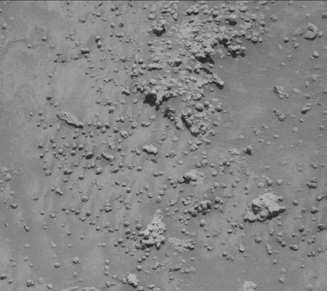 Sol 4643: Mast Camera (Mastcam)
