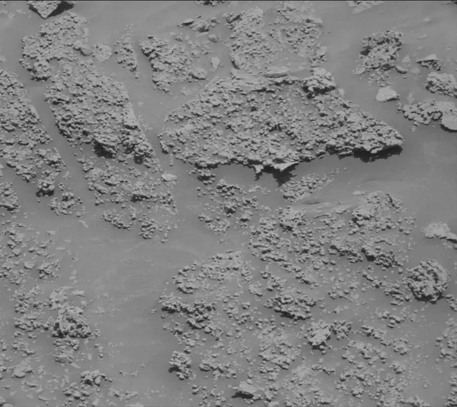 Sol 4643: Mast Camera (Mastcam)