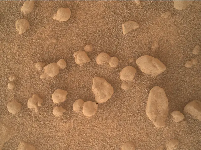 Sol 4643: Mars Hand Lens Imager (MAHLI)