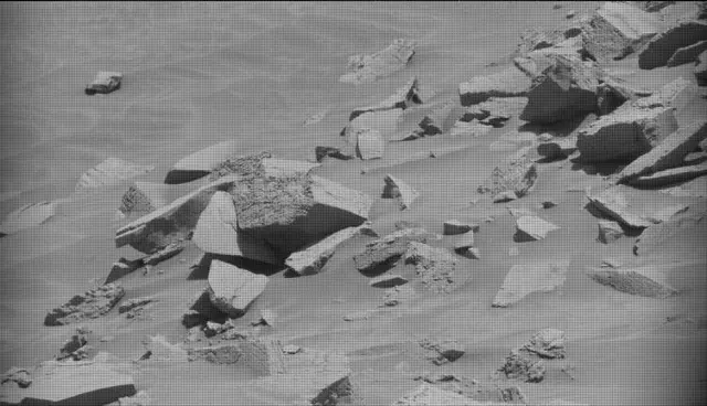 Sol 4645: Mast Camera (Mastcam)