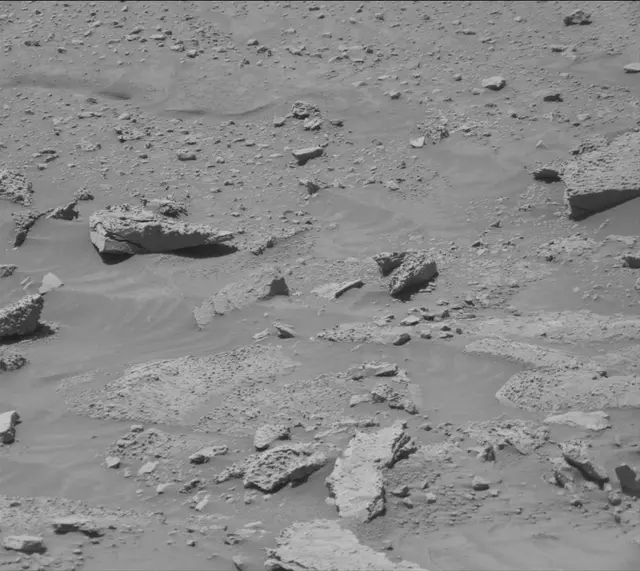Sol 4646: Mast Camera (Mastcam)