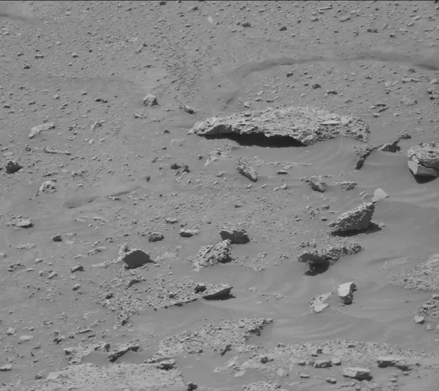 Sol 4646: Mast Camera (Mastcam)