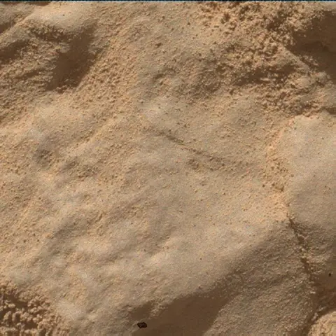 Sol 4646: Mars Hand Lens Imager (MAHLI)