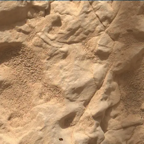 Sol 4646: Mars Hand Lens Imager (MAHLI)