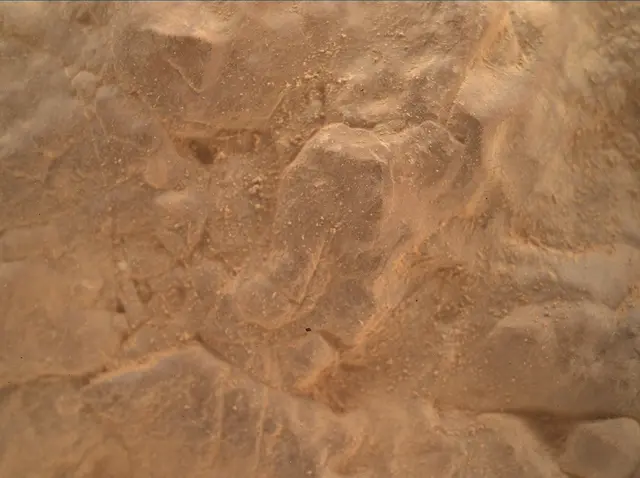 Sol 4646: Mars Hand Lens Imager (MAHLI)