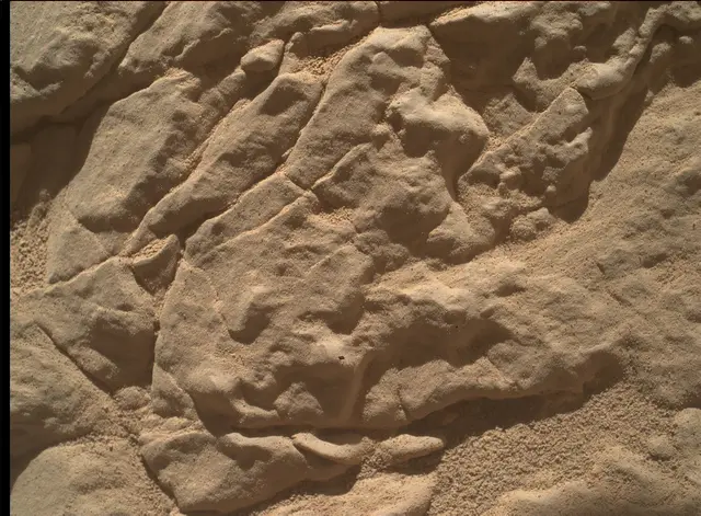 Sol 4649: Mars Hand Lens Imager (MAHLI)