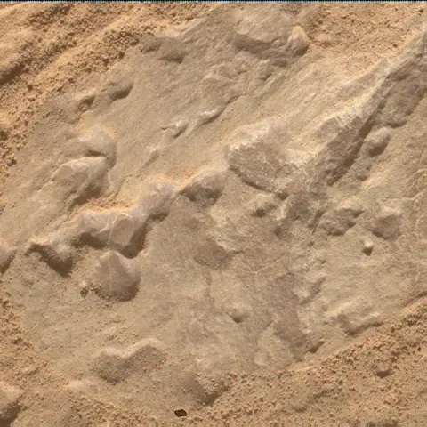 Sol 4649: Mars Hand Lens Imager (MAHLI)