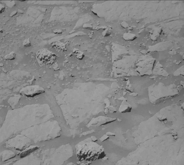 Sol 4652: Mast Camera (Mastcam)