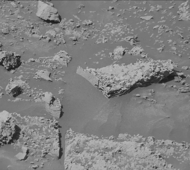 Sol 4652: Mast Camera (Mastcam)