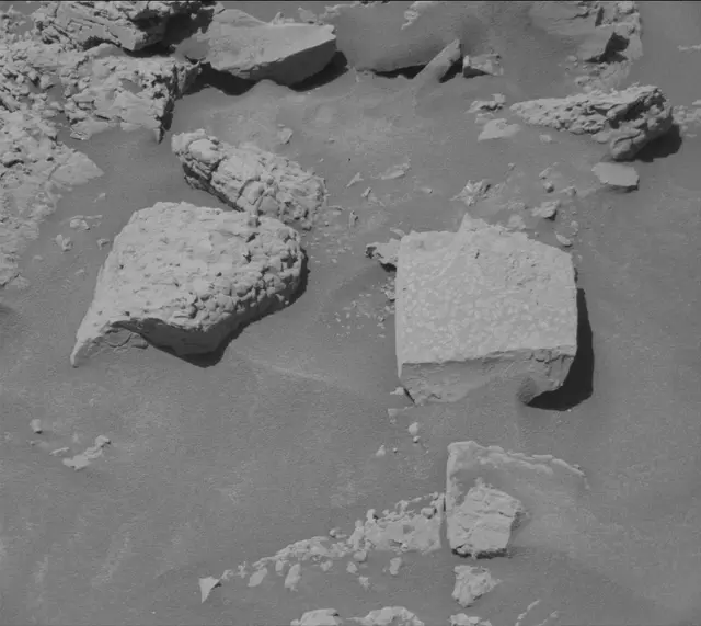 Sol 4653: Mast Camera (Mastcam)
