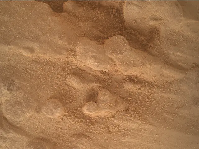Sol 4655: Mars Hand Lens Imager (MAHLI)