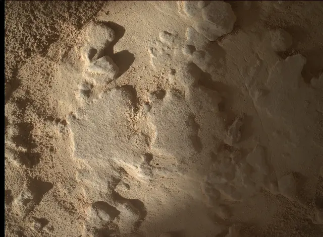 Sol 4658: Mars Hand Lens Imager (MAHLI)