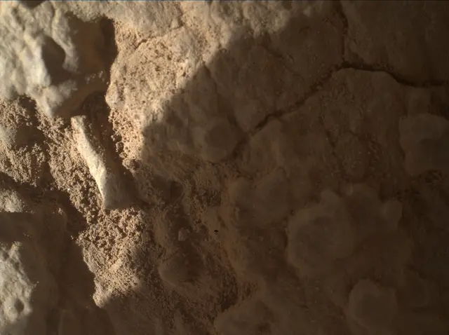 Sol 4658: Mars Hand Lens Imager (MAHLI)