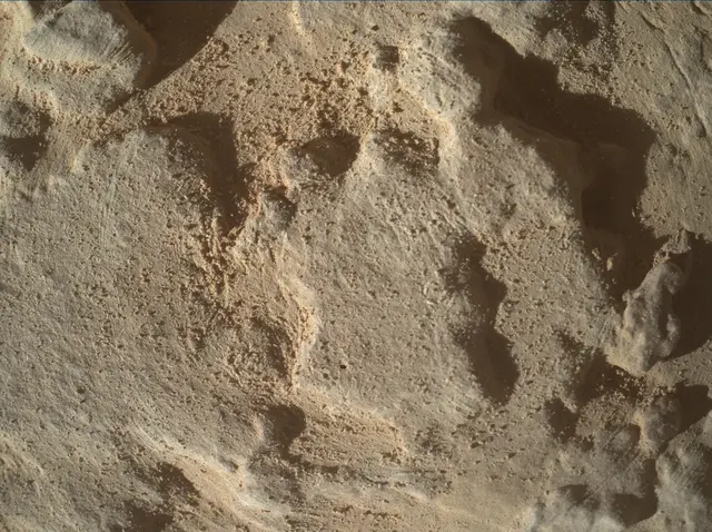 Sol 4658: Mars Hand Lens Imager (MAHLI)