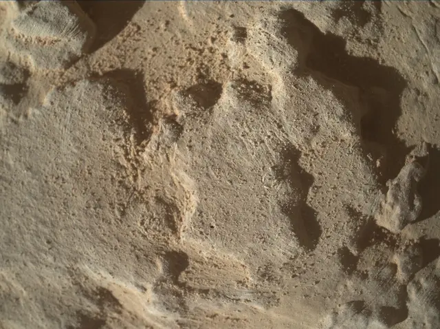 Sol 4658: Mars Hand Lens Imager (MAHLI)