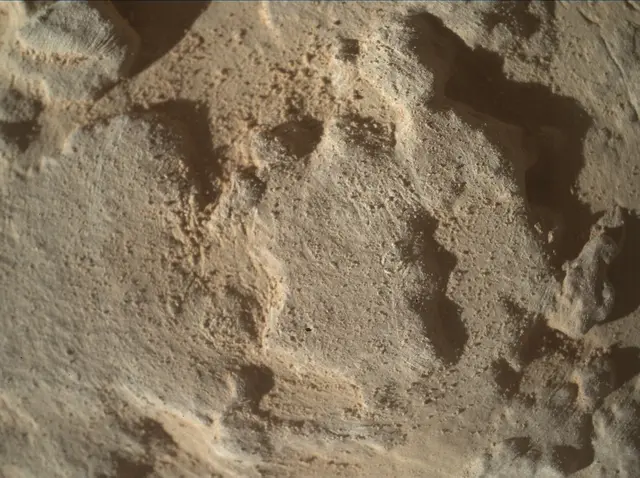 Sol 4658: Mars Hand Lens Imager (MAHLI)