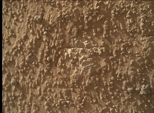 Sol 4661: Mars Hand Lens Imager (MAHLI)