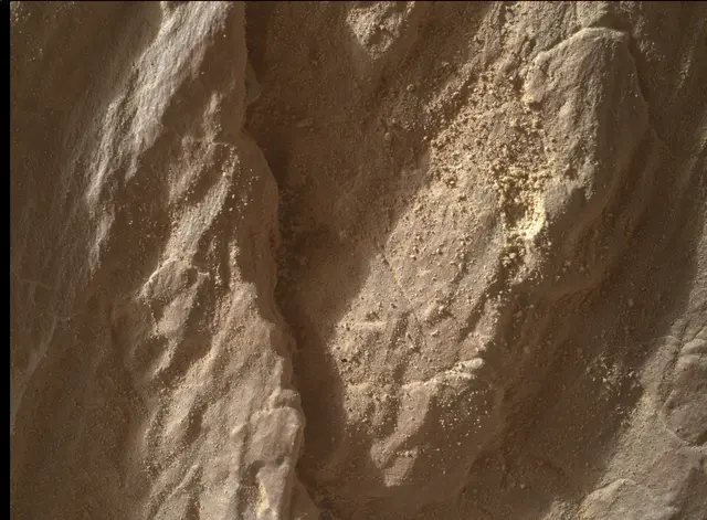 Sol 4663: Mars Hand Lens Imager (MAHLI)
