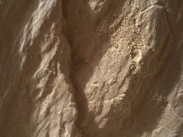 Sol 4663: Mars Hand Lens Imager (MAHLI)