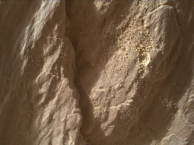 Sol 4663: Mars Hand Lens Imager (MAHLI)