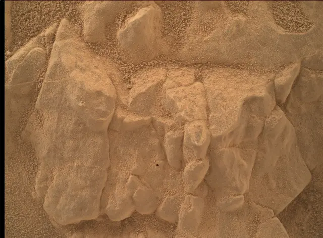 Sol 4665: Mars Hand Lens Imager (MAHLI)