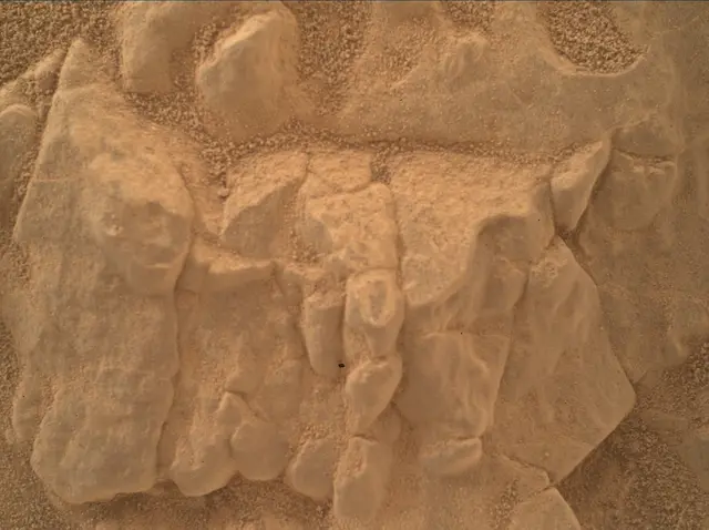 Sol 4665: Mars Hand Lens Imager (MAHLI)