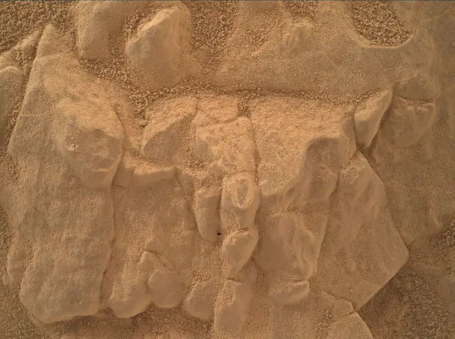 Sol 4665: Mars Hand Lens Imager (MAHLI)