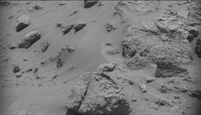 Sol 4666: Mast Camera (Mastcam)