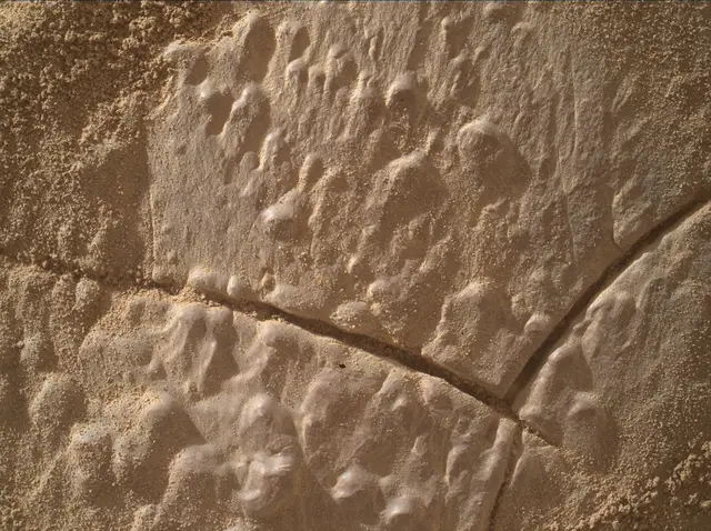 Sol 4668: Mars Hand Lens Imager (MAHLI)