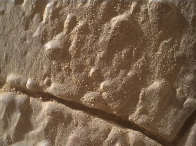 Sol 4668: Mars Hand Lens Imager (MAHLI)
