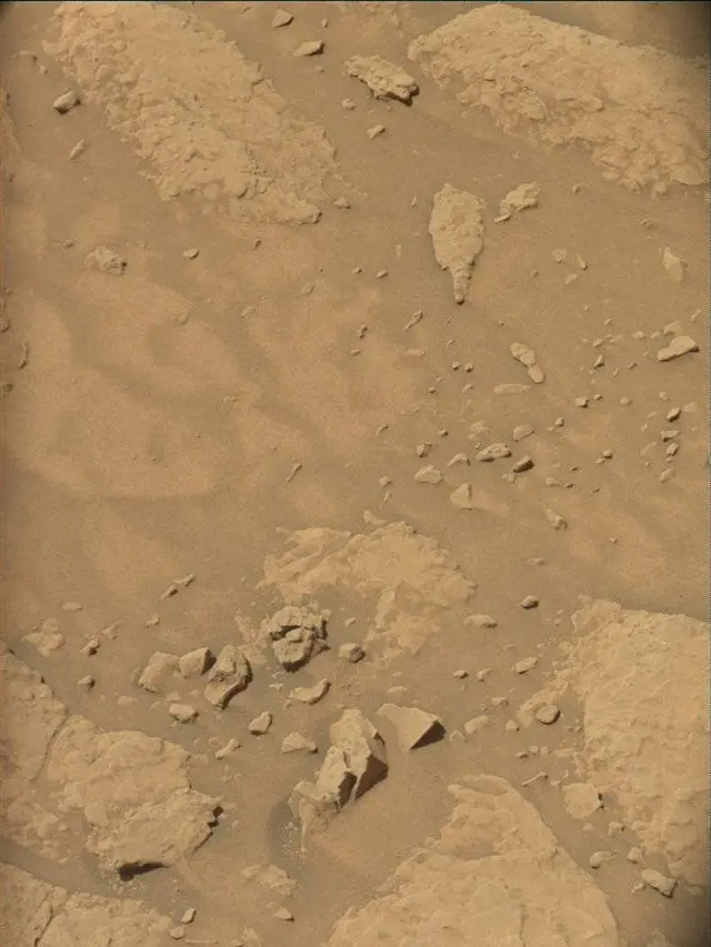 Sol 4669: Mast Camera (Mastcam)