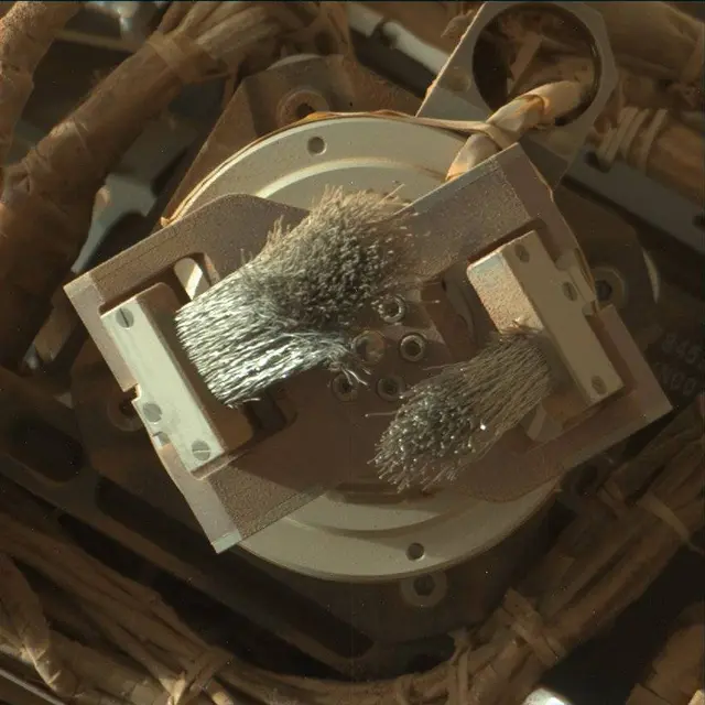 Sol 4670: Mast Camera (Mastcam)