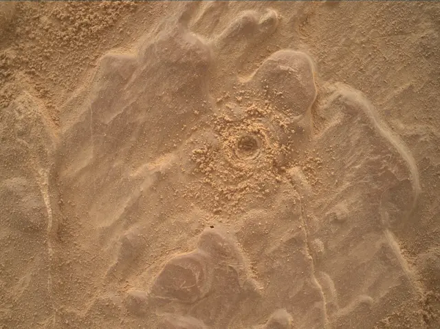 Sol 4670: Mars Hand Lens Imager (MAHLI)