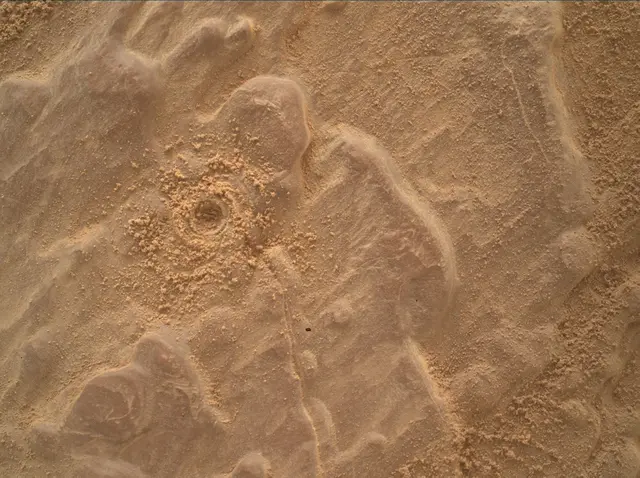 Sol 4670: Mars Hand Lens Imager (MAHLI)