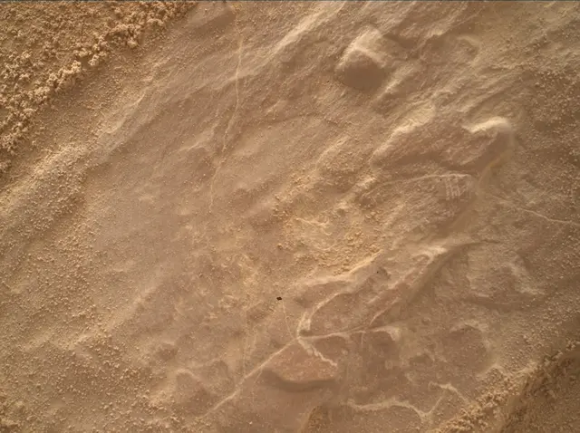 Sol 4670: Mars Hand Lens Imager (MAHLI)