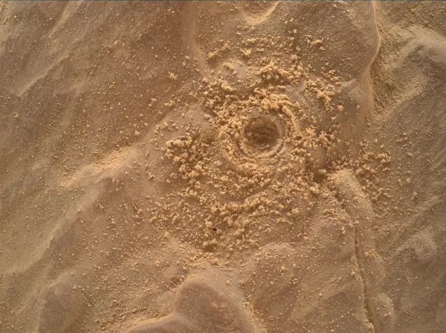 Sol 4671: Mars Hand Lens Imager (MAHLI)