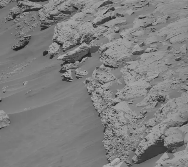 Sol 4672: Mast Camera (Mastcam)