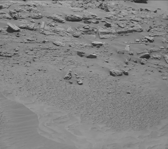 Sol 4672: Mast Camera (Mastcam)