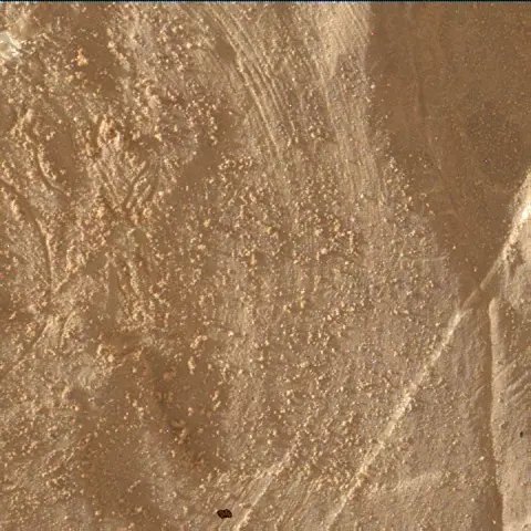 Sol 4672: Mars Hand Lens Imager (MAHLI)