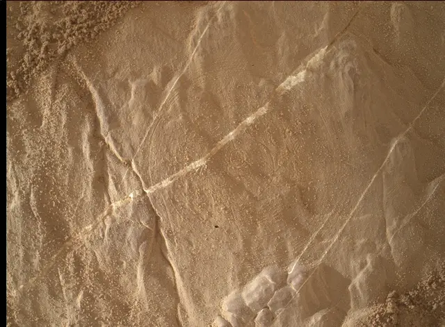 Sol 4672: Mars Hand Lens Imager (MAHLI)